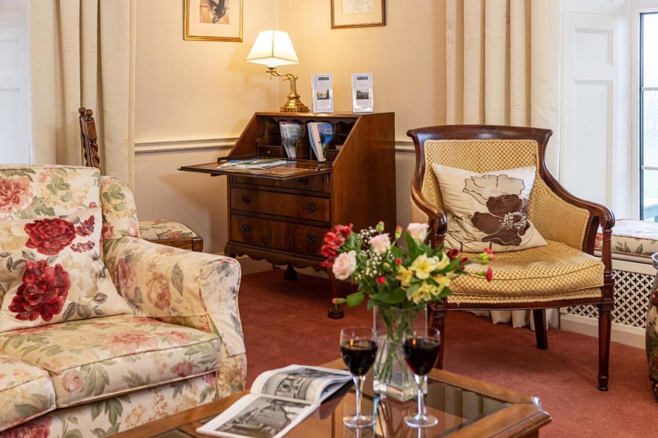 Ees Wyke Country House Near Sawrey Екстериор снимка
